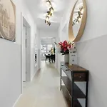 Апартаменты Tolles Design & Luxurioes, Super Komfortabel, 14 Min Koeln Zentrum *