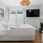 Апартаменты Tolles Design & Luxurioes, Super Komfortabel, 14 Min Koeln Zentrum