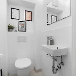 Апартаменты Tolles Design & Luxurioes, Super Komfortabel, 14 Min Koeln Zentrum Хюрт