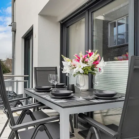 Tolles Design & Luxurioes, Super Komfortabel, 14 Min Koeln Zentrum * Хюрт