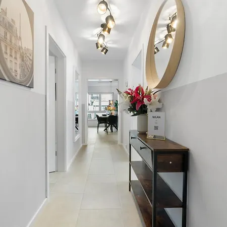 Apartman Federnest Living Tolles Design & Luxurioes Komfortabel 14 Min Koeln Zentrum Koeln-Messe, Duesseldorf, Phantasialand *