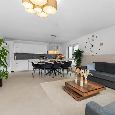 Apartmán Tolles Design & Luxurioes, Super Komfortabel, 14 Min Koeln Zentrum
