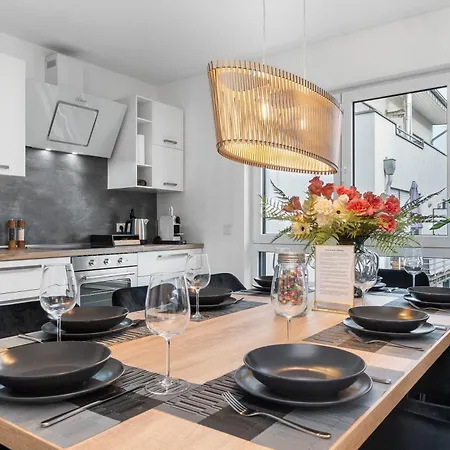 Federnest Living Tolles Design & Luxurioes Komfortabel 14 Min Koeln Zentrum Koeln-Messe, Duesseldorf, Phantasialand Apartman