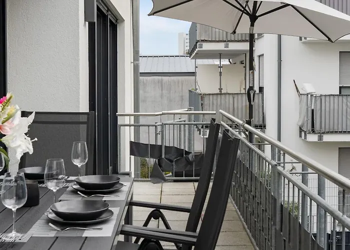 Tolles Design & Luxurioes, Super Komfortabel, 14 Min Koeln Zentrum Lejlighed Hürth